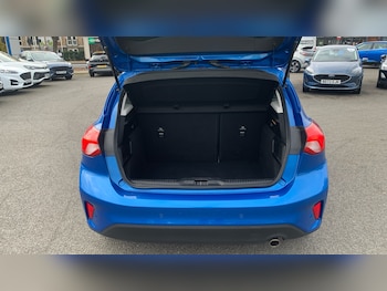 Used Ford Focus 2020 for sale - 76298884: Photo