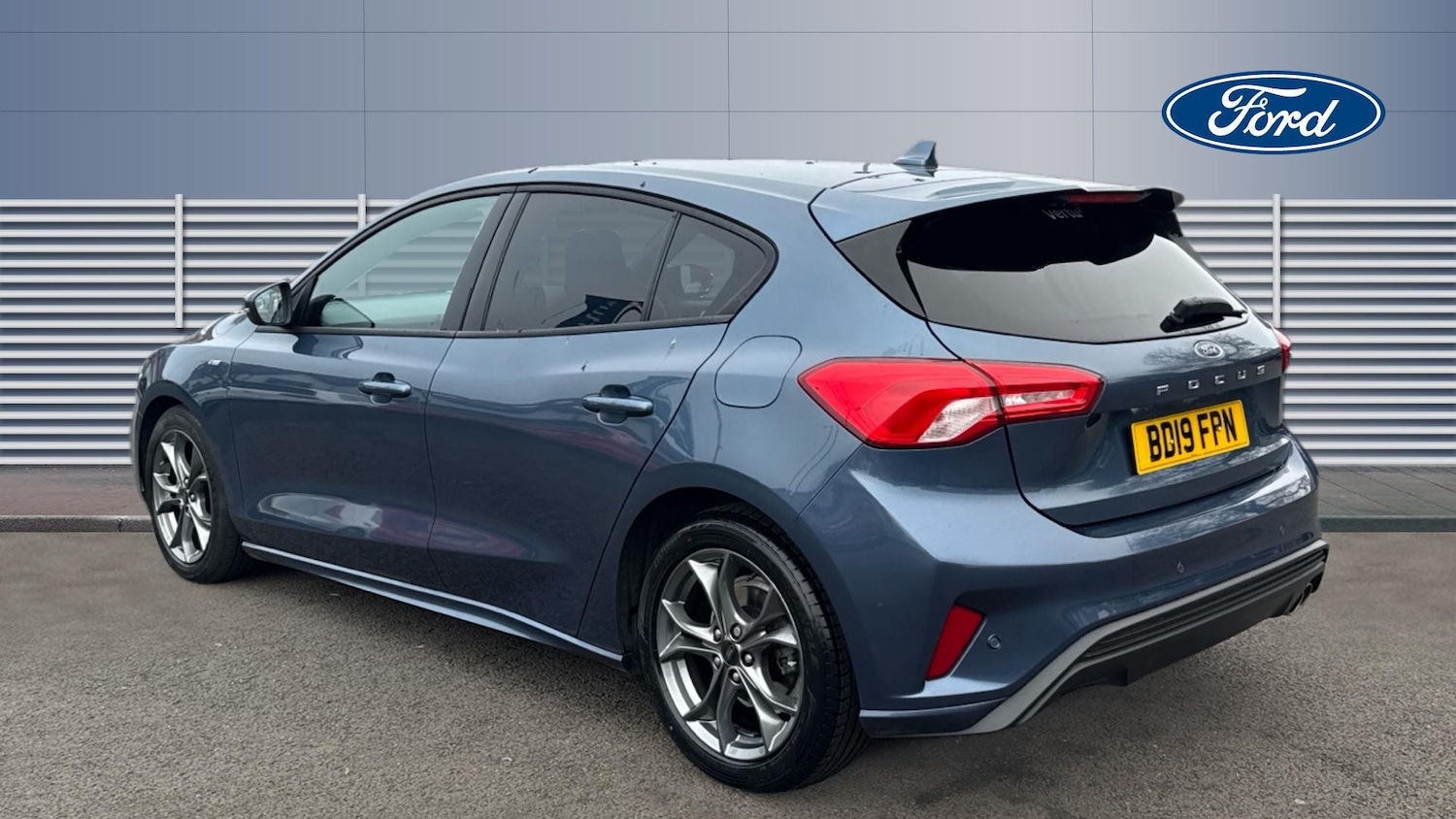 Used Ford Focus 2019 for sale - 76719209: Photo 2