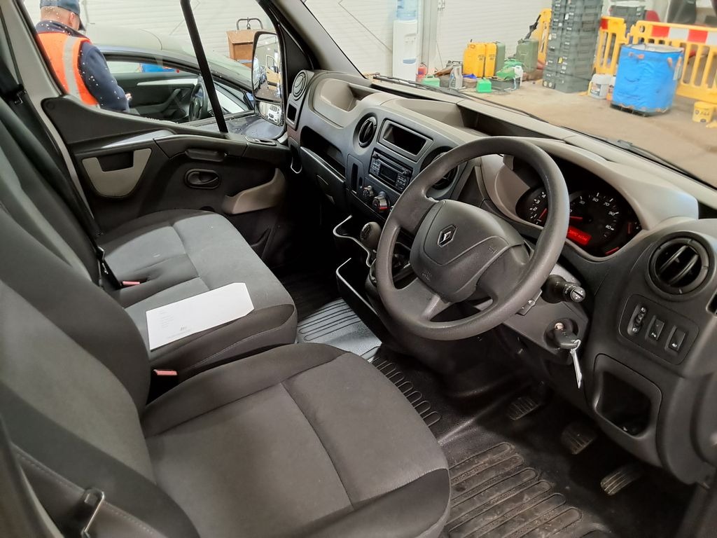 Used Renault Master 2017 for sale - 76343956: Photo 6