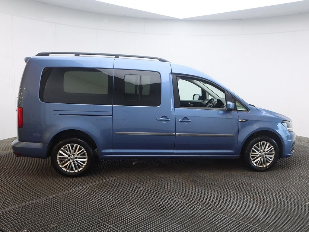 Used Volkswagen Caddy Maxi Life 2018 for sale - 76477450: Photo 12