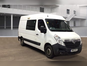 Vauxhall Movano feature image