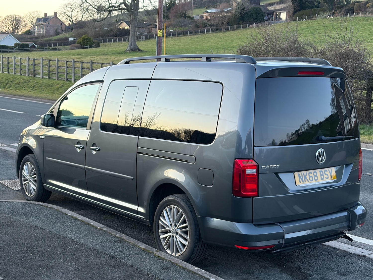 Used Volkswagen Caddy Maxi Life 2018 for sale - 77431488: Photo 7