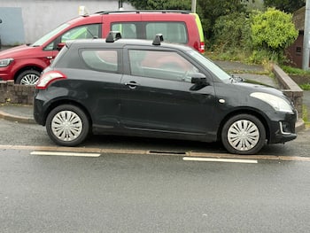 Used Suzuki Swift 2015 for sale - 79802236: Photo