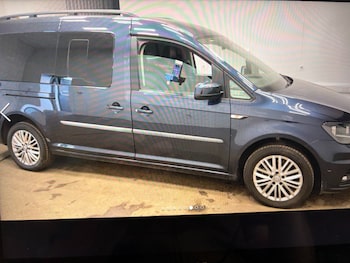 Used Volkswagen Caddy Maxi Life 2020 for sale - 79569015: Photo