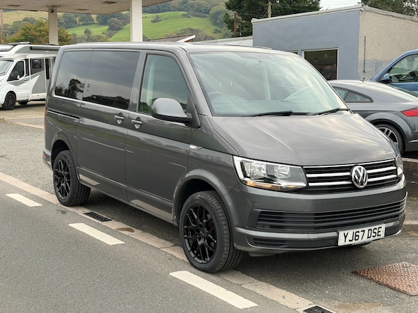 Used Volkswagen Transporter Shuttle 2017 for sale - 76046852: Photo 5