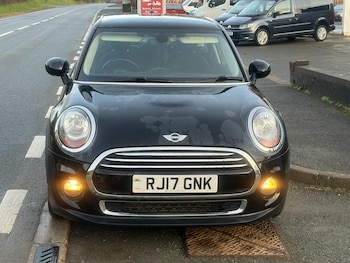 Used MINI Hatch 2017 for sale - 76941671: Photo
