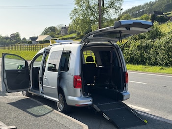 Used Volkswagen Caddy Maxi Life 2020 for sale - 79312742: Photo