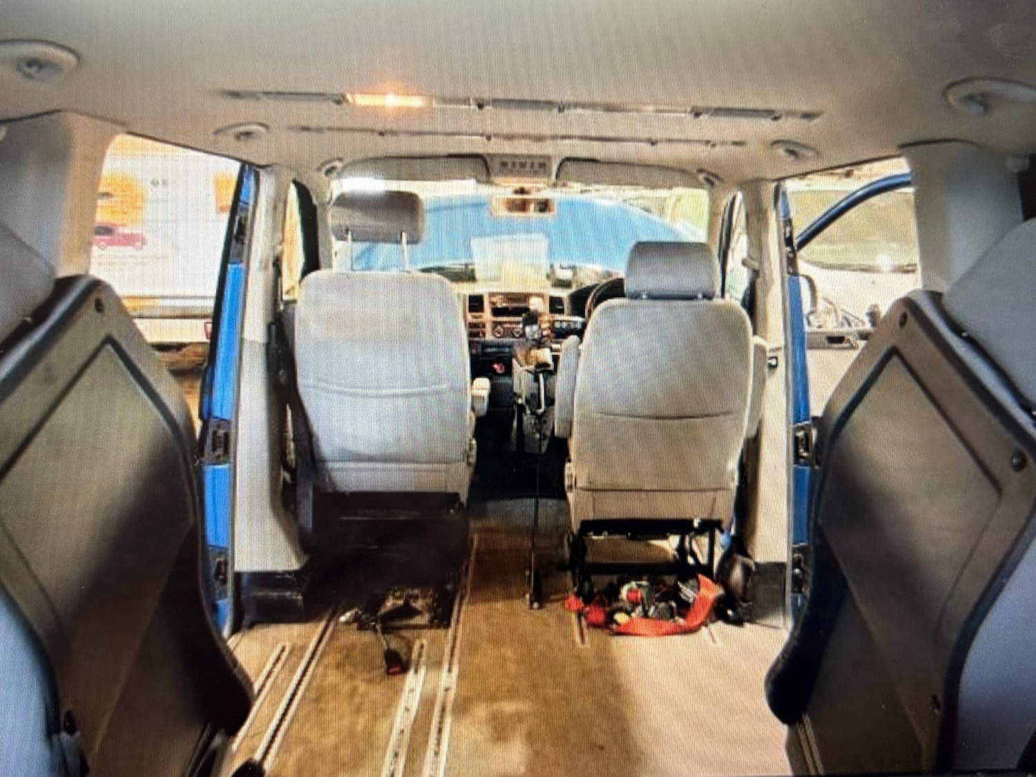 Used Volkswagen Transporter Shuttle 2014 for sale - 77234548: Photo 8