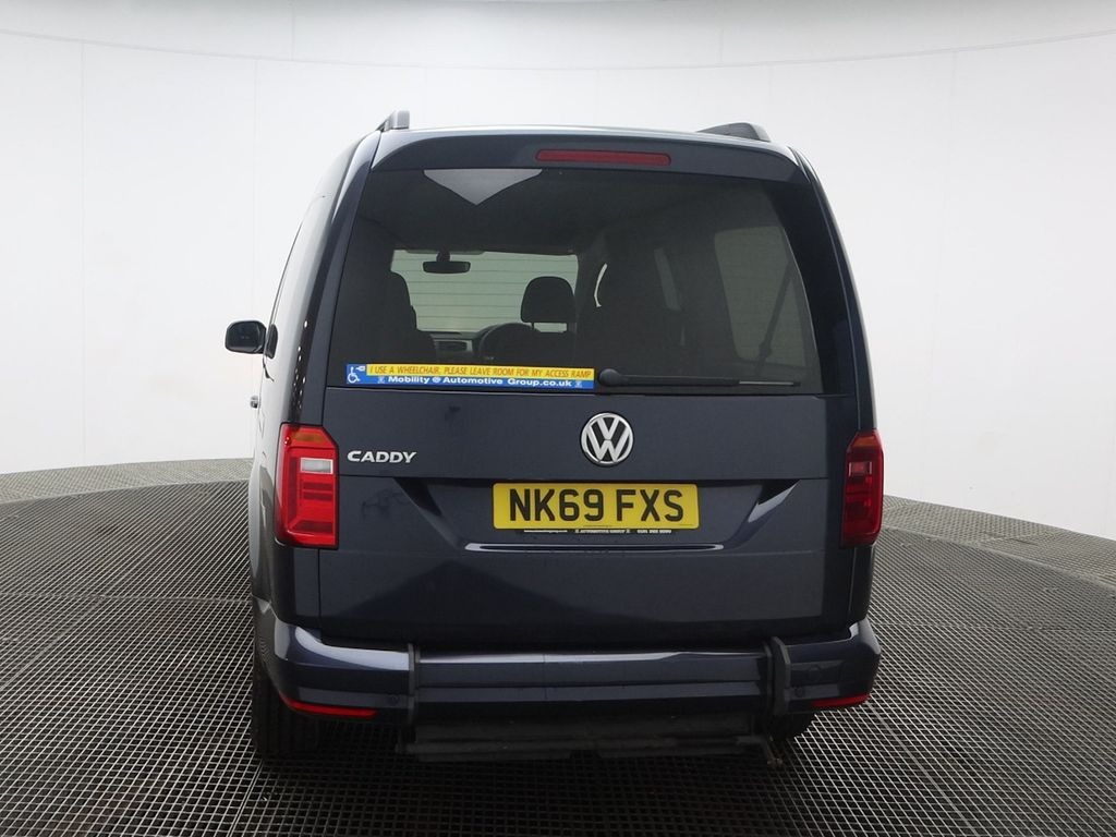 Used Volkswagen Caddy Maxi Life 2020 for sale - 77035770: Photo 5