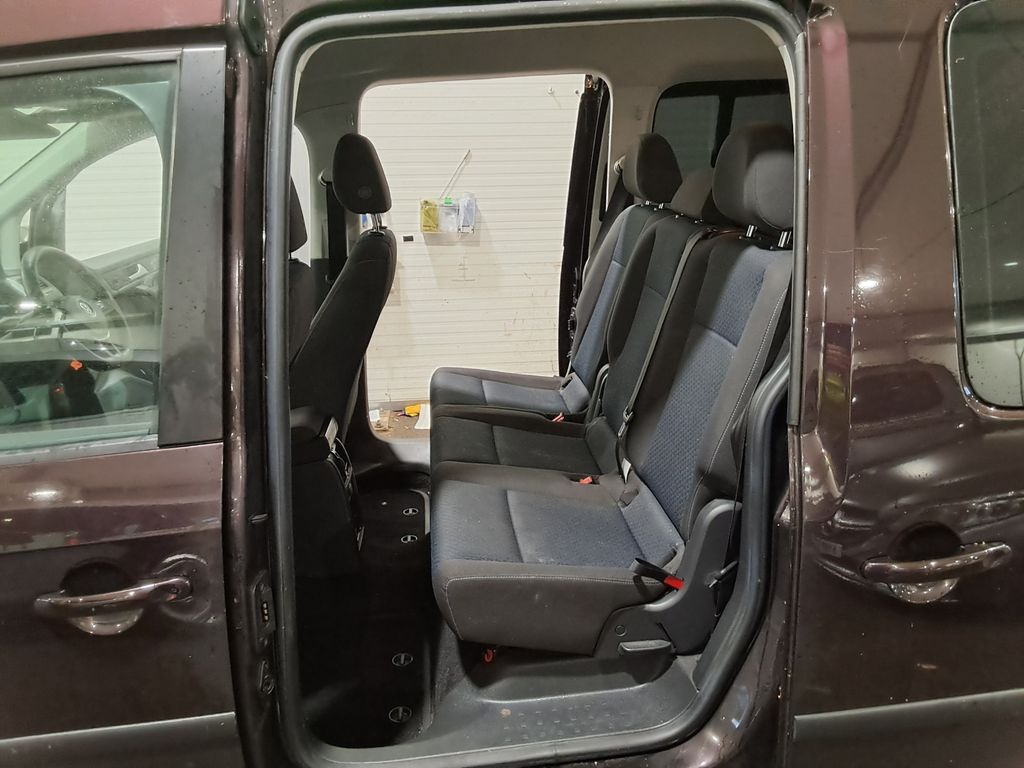Used Volkswagen Caddy Maxi Life 2019 for sale - 77350210: Photo 10