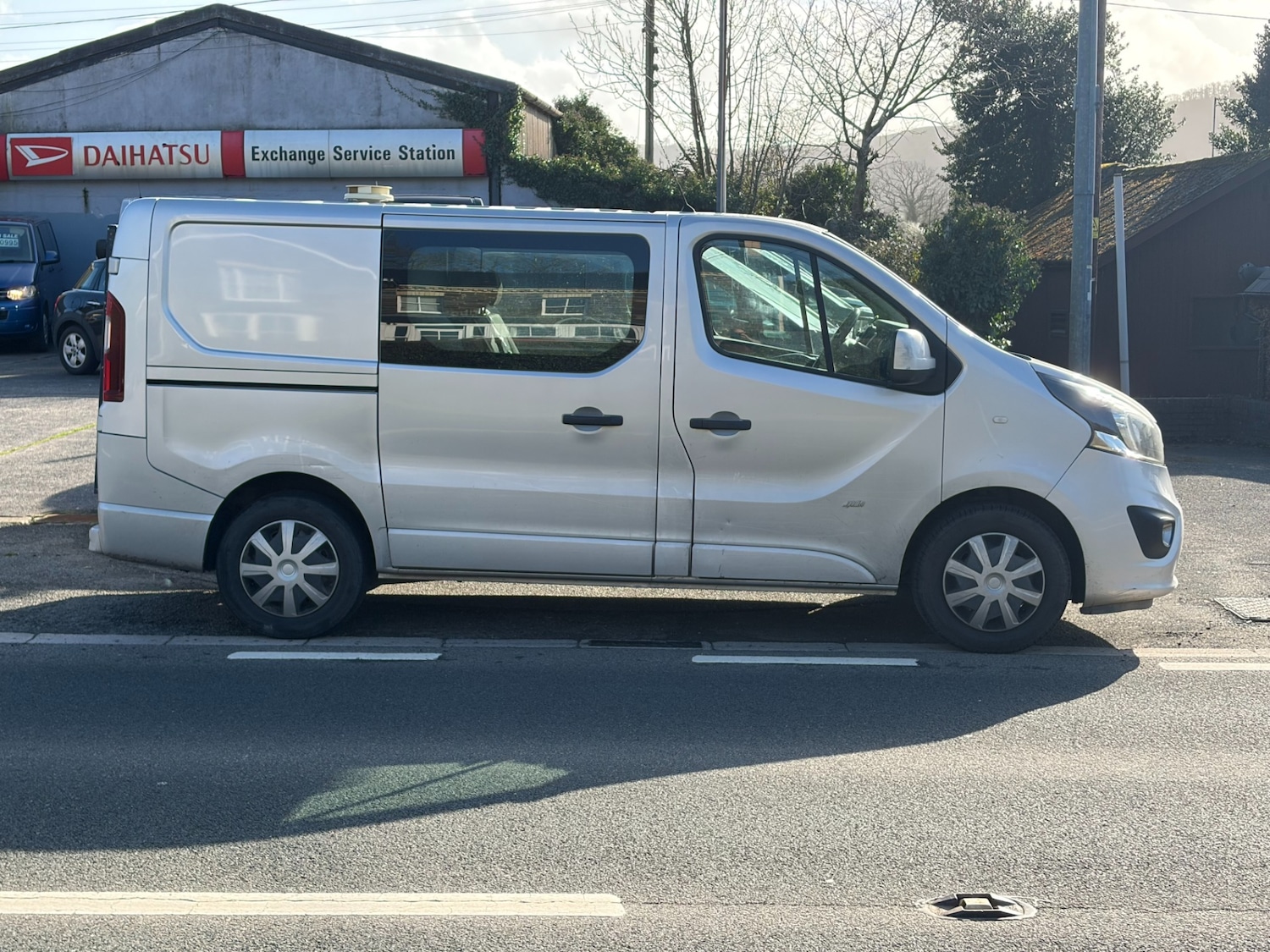 Used Vauxhall Vivaro 2016 for sale - 77636162: Photo 2