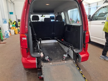 Used Volkswagen Caddy Maxi Life 2019 for sale - 78497082: Photo