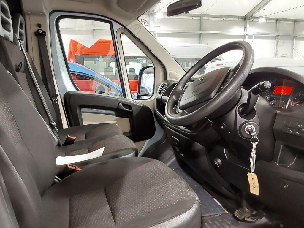 Used Peugeot Boxer 2017 for sale - 76343932: Photo 5
