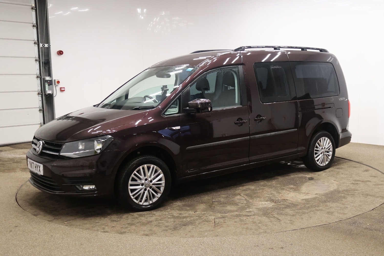 Used Volkswagen Caddy Maxi Life 2017 for sale - 77127336: Photo 5