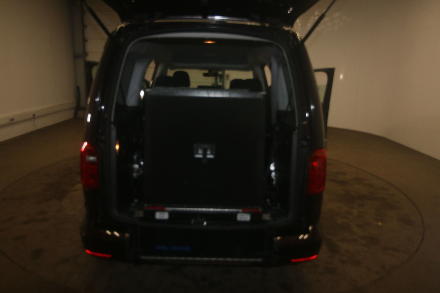 Used Volkswagen Caddy Maxi Life 2017 for sale - 77127336: Photo 6