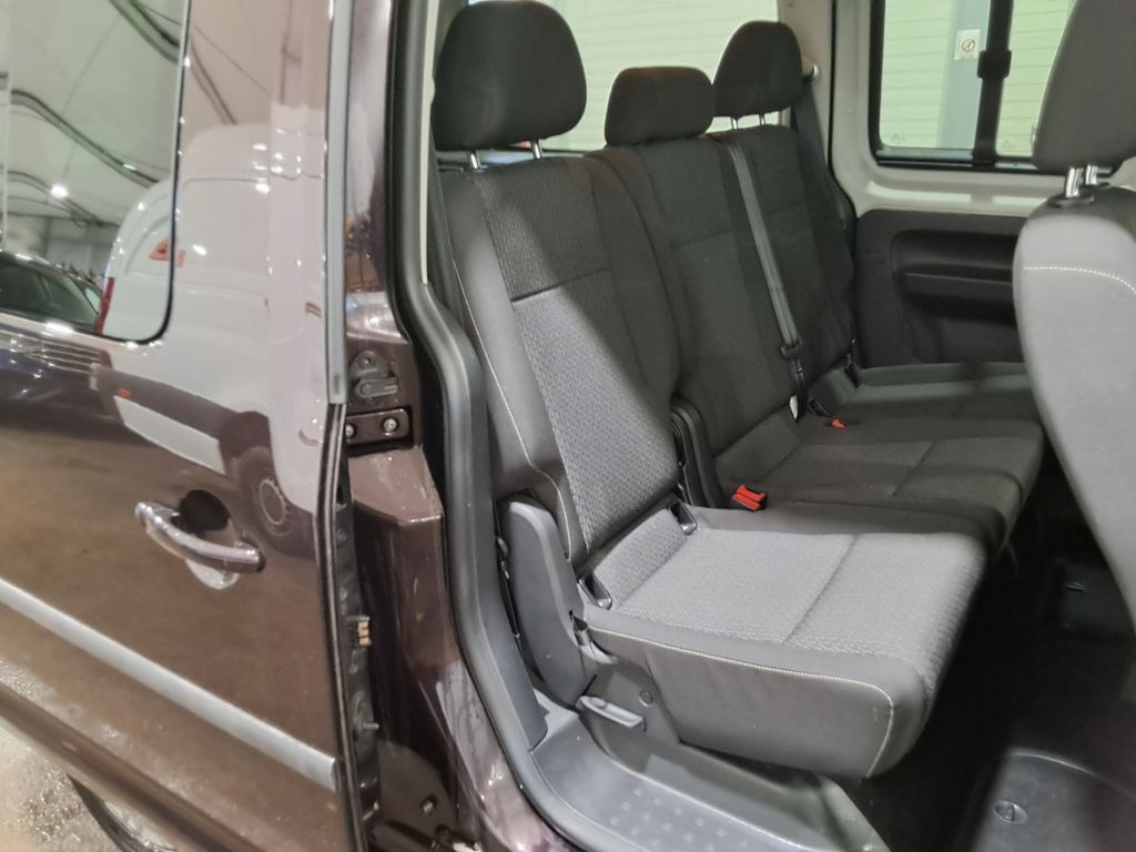 Used Volkswagen Caddy Maxi Life 2018 for sale - 77351240: Photo 10