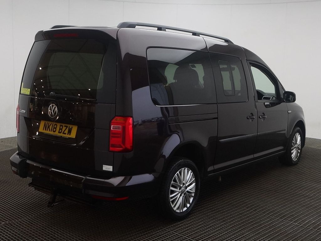 Used Volkswagen Caddy Maxi Life 2018 for sale - 77351240: Photo 6