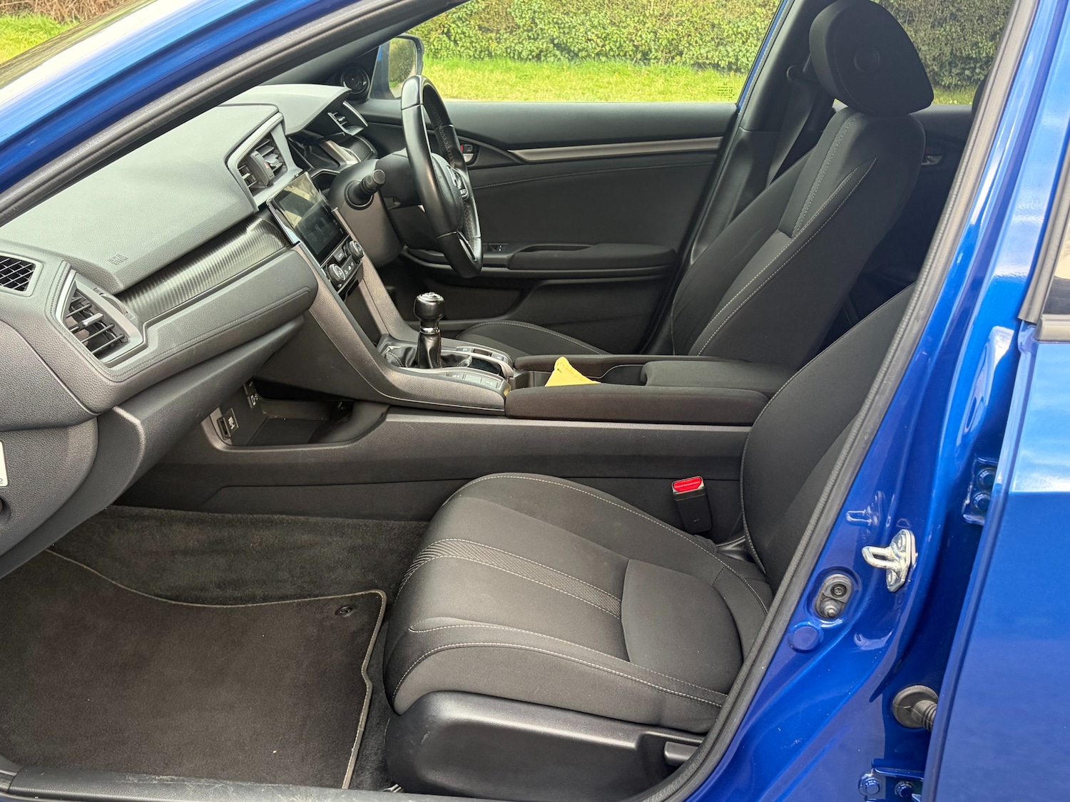 Used Honda Civic 2017 for sale - 77759090: Photo 8