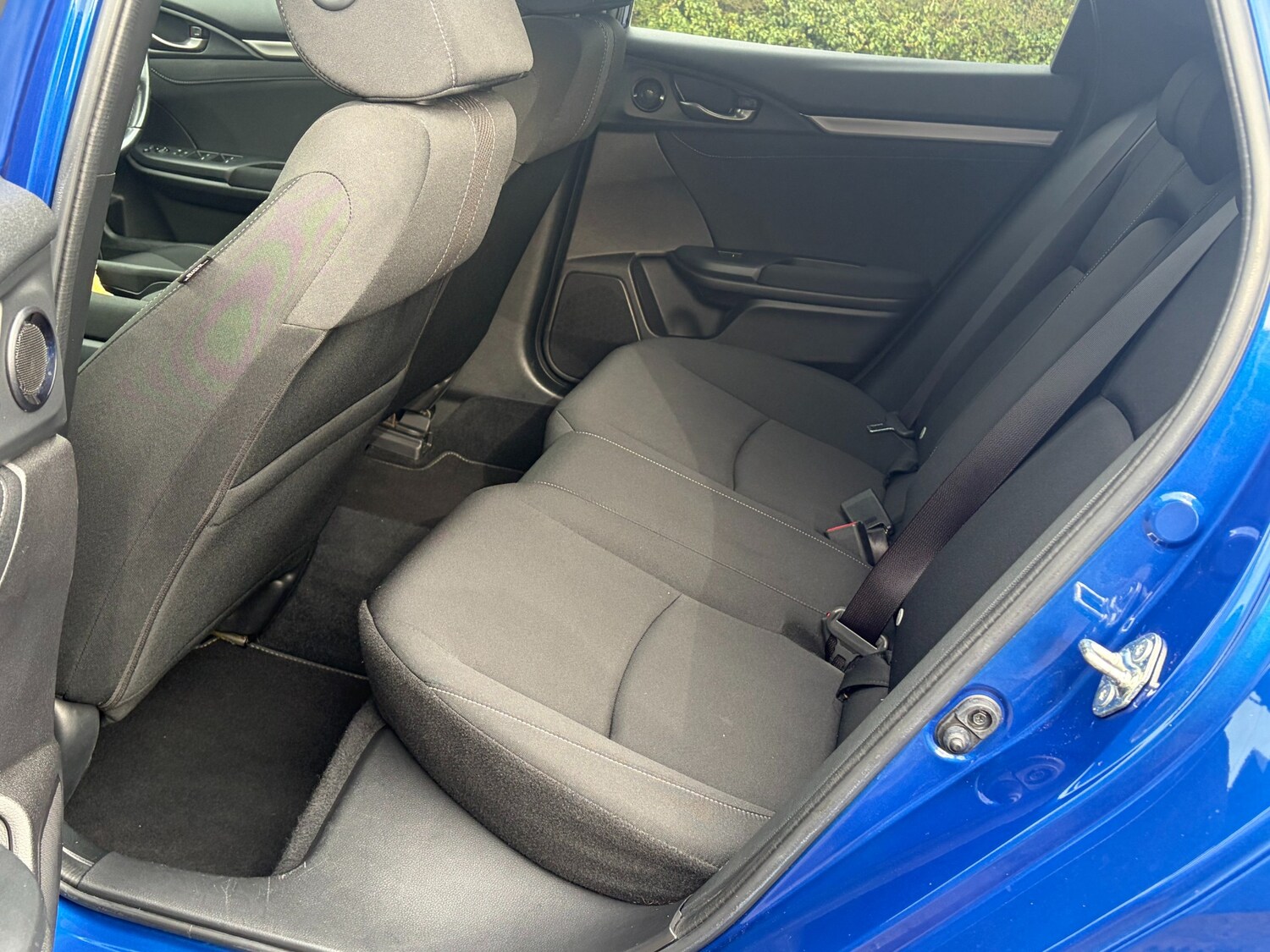 Used Honda Civic 2017 for sale - 77759090: Photo 9