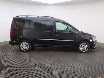Used Volkswagen Caddy Maxi Life 2019 for sale - 79788844: Photo