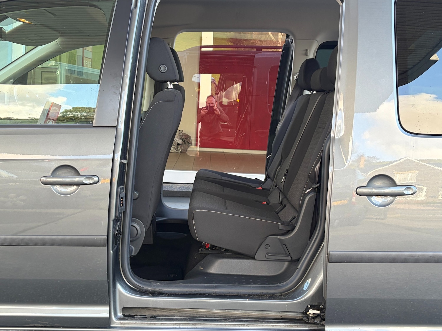 Used Volkswagen Caddy Maxi Life 2019 for sale - 76477384: Photo 14