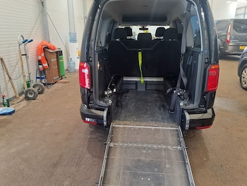 Used Volkswagen Caddy Maxi Life 2020 for sale - 79068148: Photo