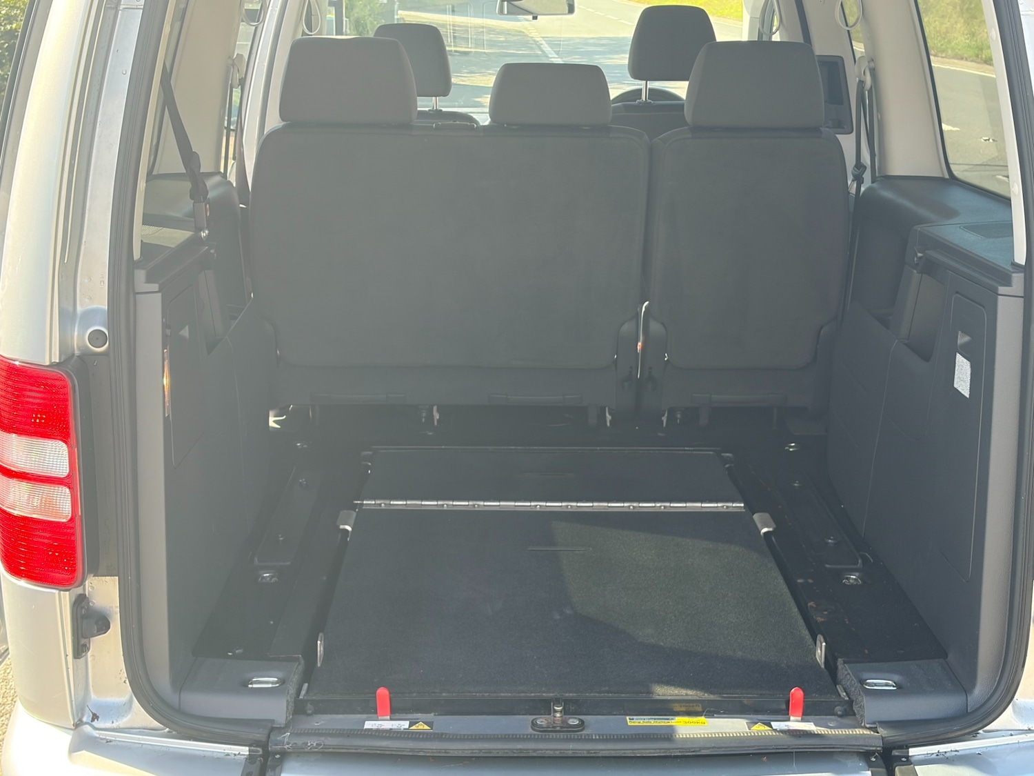 Used Volkswagen Caddy Maxi Life 2015 for sale - 76027506: Photo 10