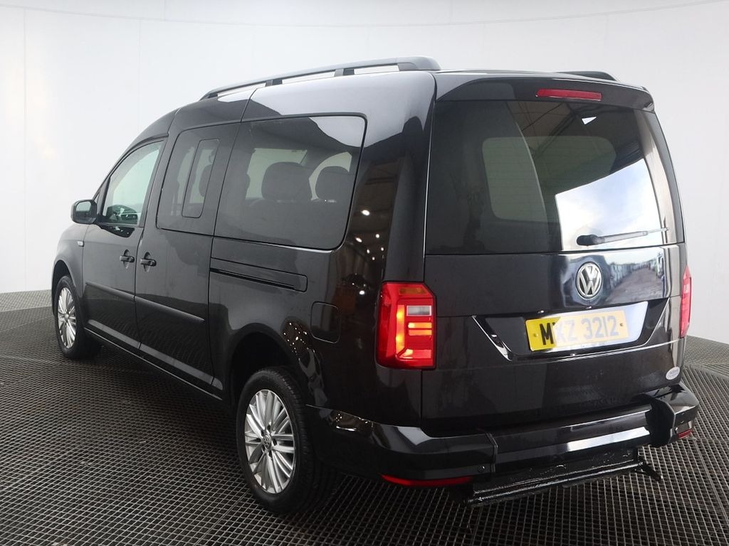 Used Volkswagen Caddy Maxi Life 2018 for sale - 77035772: Photo 10