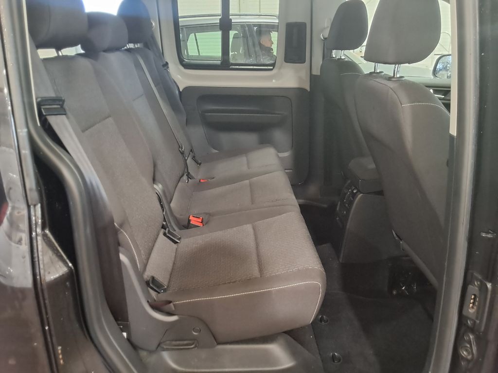 Used Volkswagen Caddy Maxi Life 2018 for sale - 77035772: Photo 13