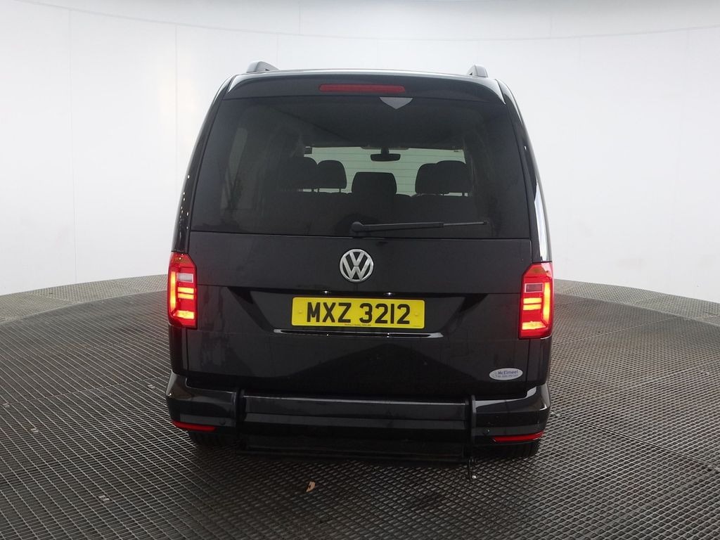 Used Volkswagen Caddy Maxi Life 2018 for sale - 77035772: Photo 9