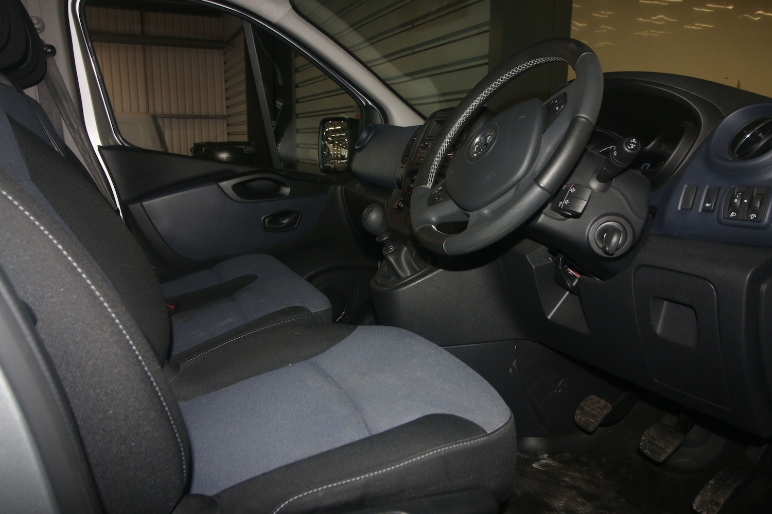 Used Vauxhall Vivaro 2018 for sale - 77125839: Photo 12