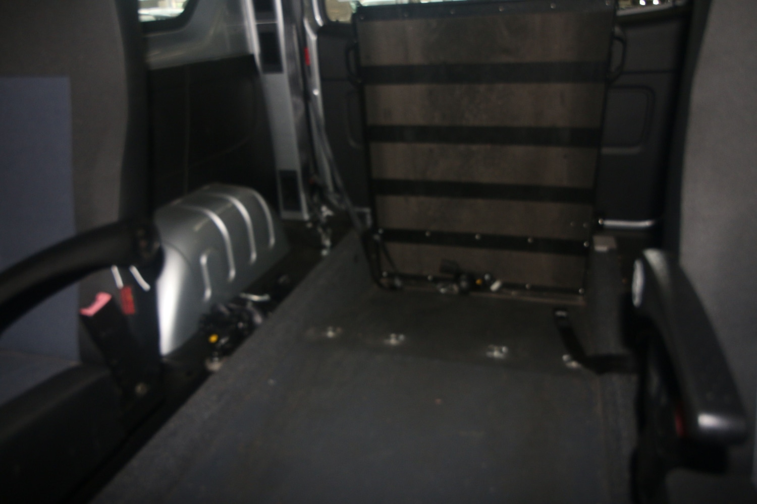 Used Vauxhall Vivaro 2018 for sale - 77125839: Photo 2