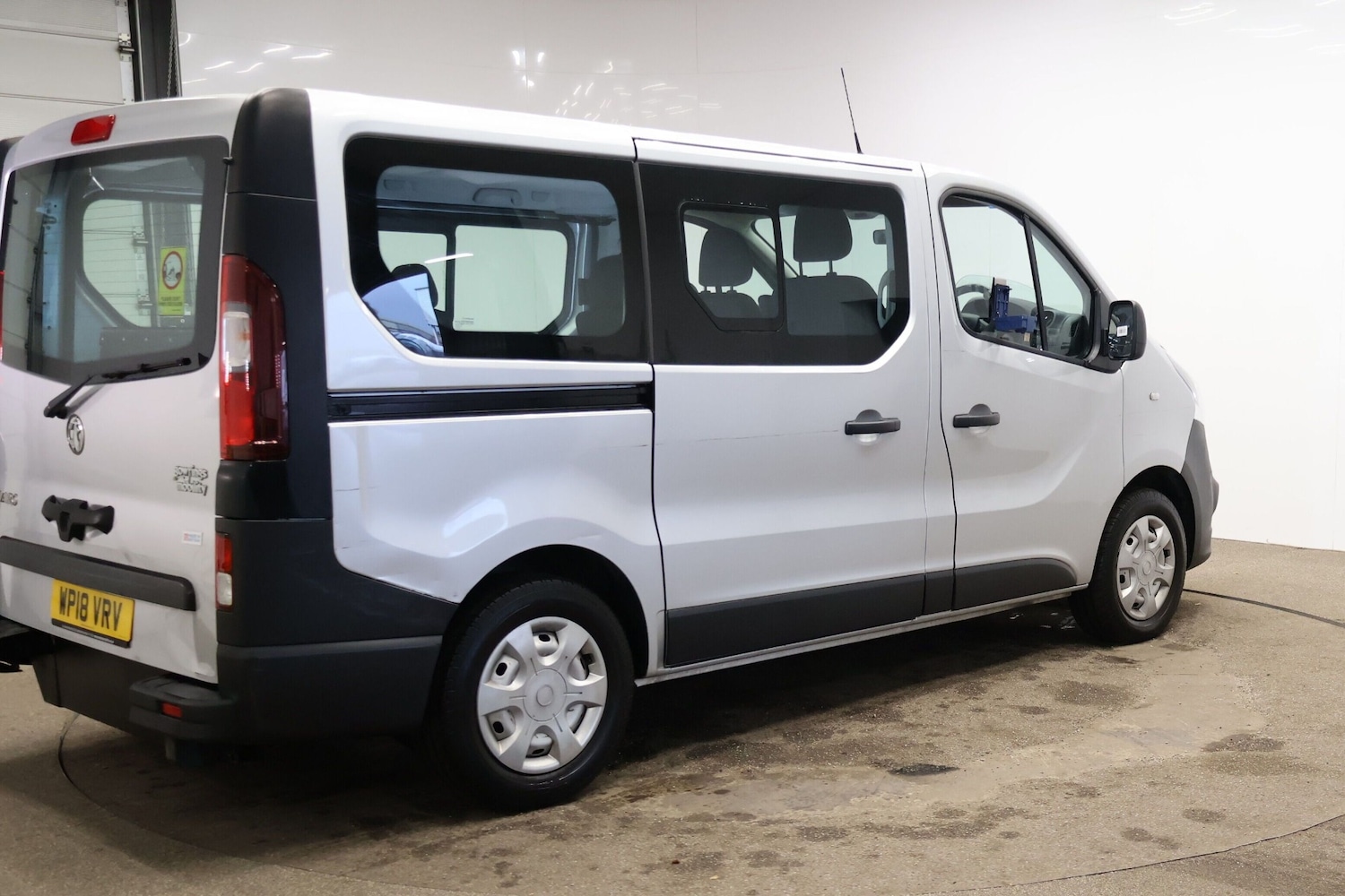 Used Vauxhall Vivaro 2018 for sale - 77125839: Photo 9