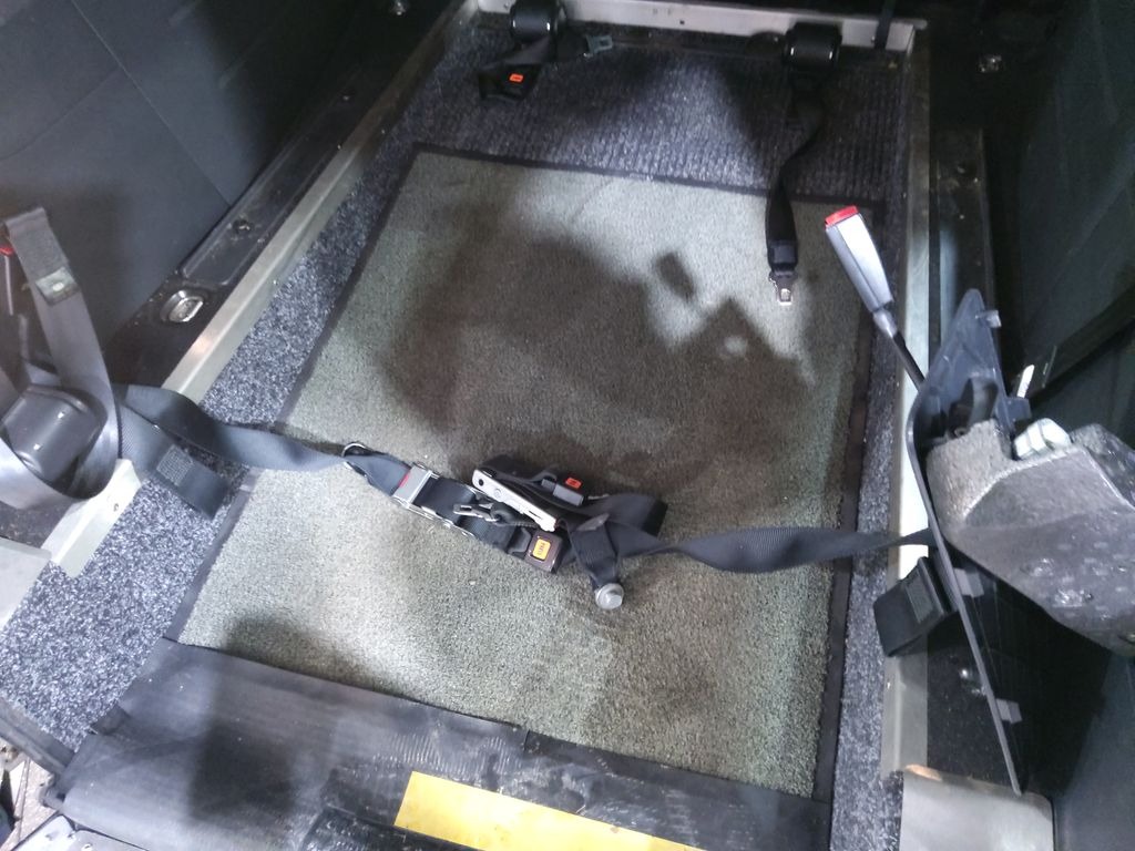 Used Volkswagen Caddy Maxi Life 2019 for sale - 77035767: Photo 2