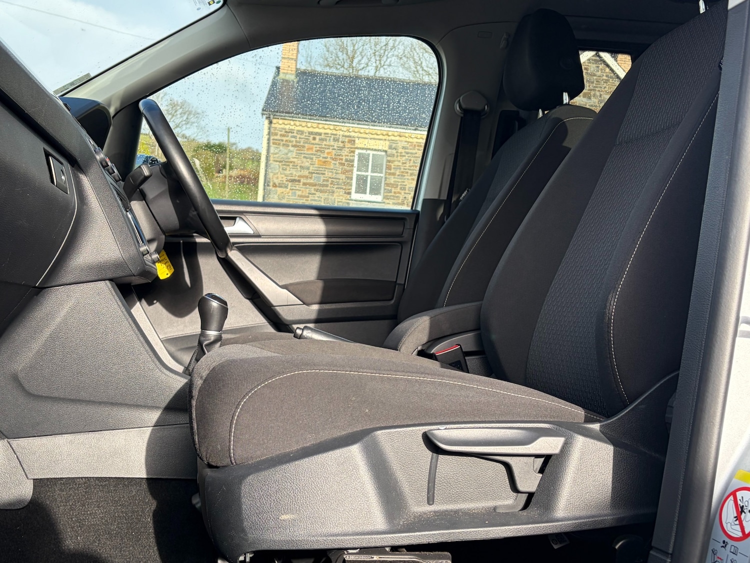 Used Volkswagen Caddy Maxi Life 2018 for sale - 77125987: Photo 17