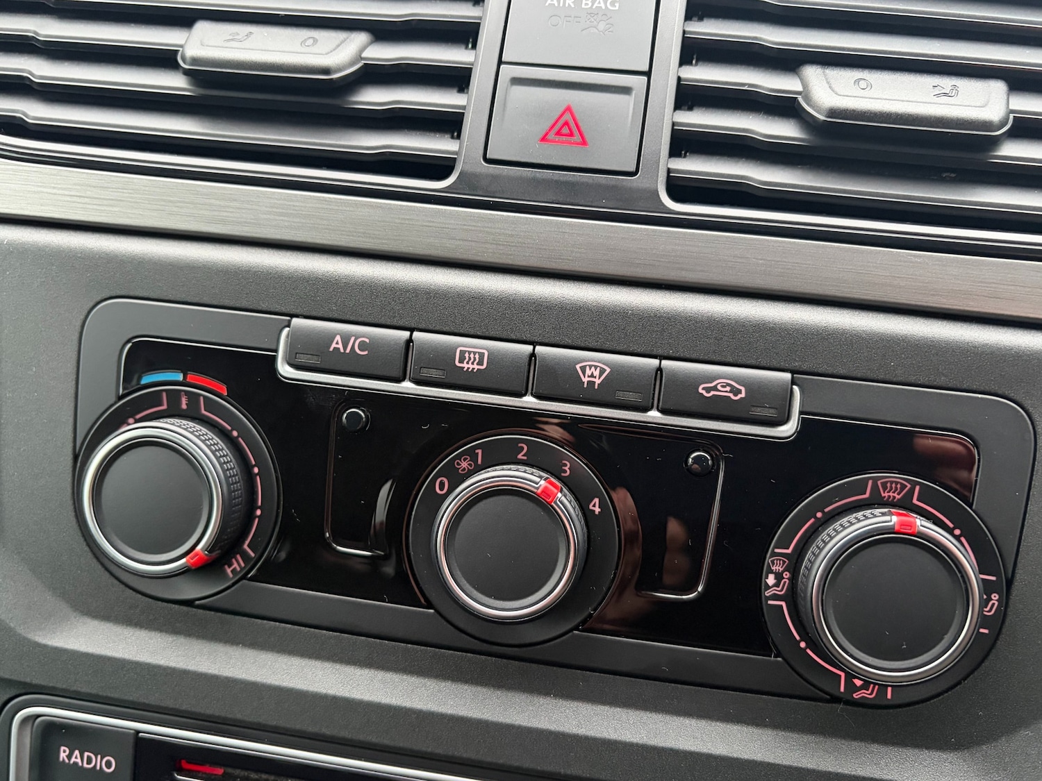 Used Volkswagen Caddy Maxi Life 2019 for sale - 76706651: Photo 17