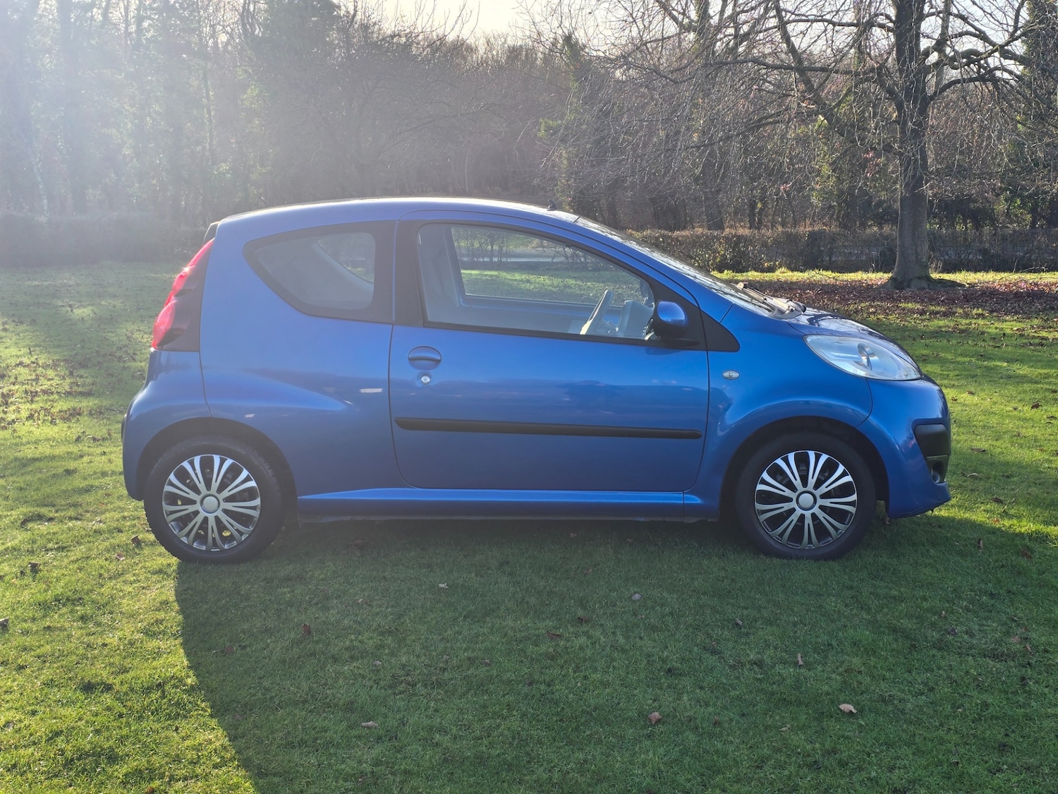 Used Peugeot 107 2013 for sale - 77020179: Photo 2