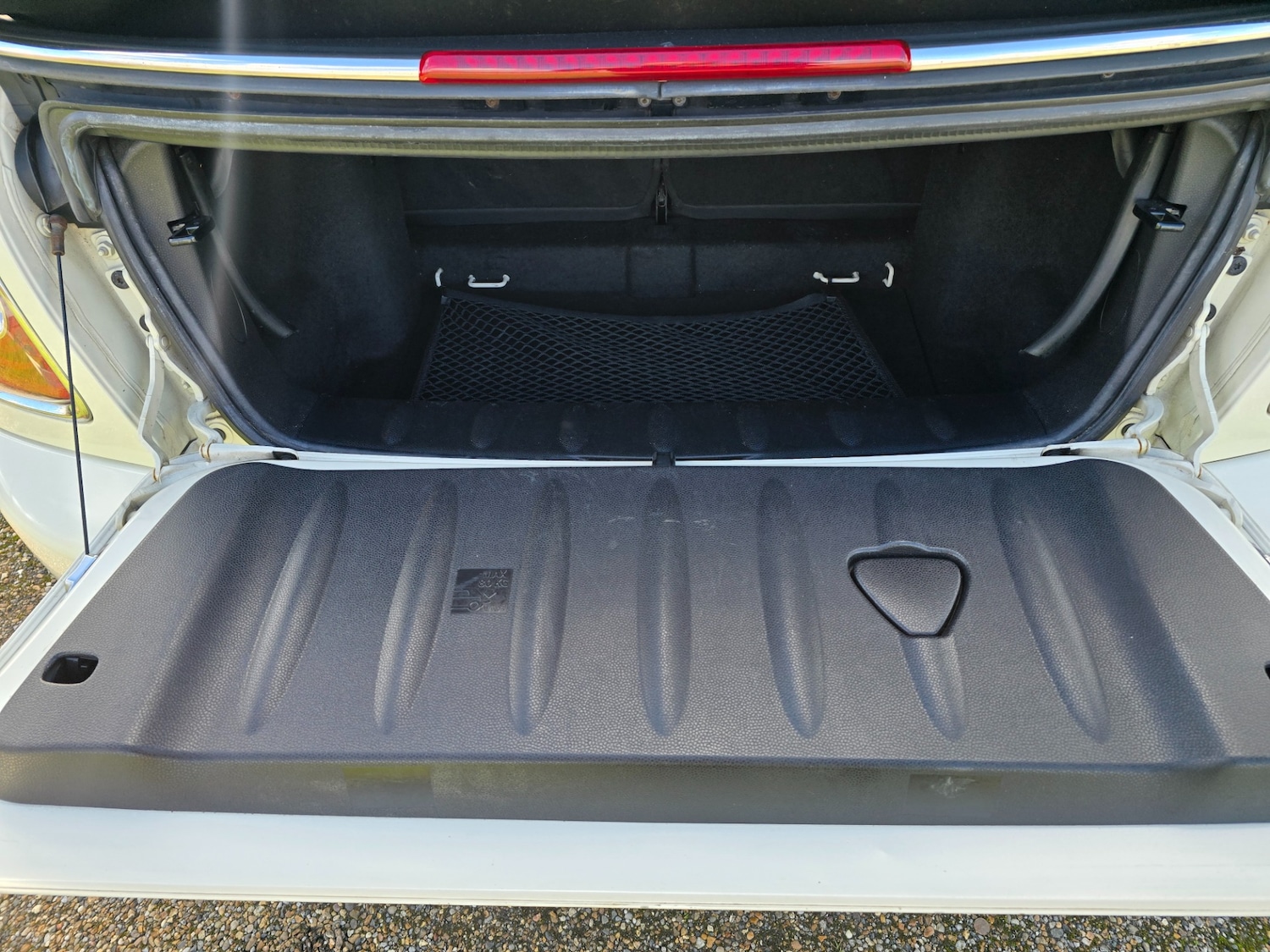 Used MINI Convertible 2011 for sale - 77565525: Photo 11