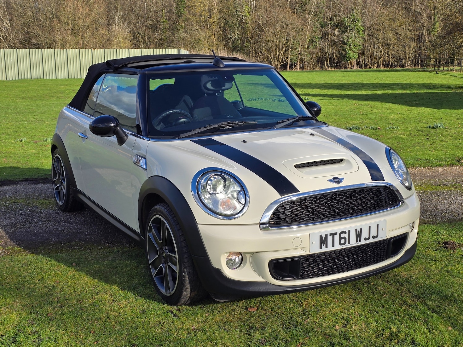 Used MINI Convertible 2011 for sale - 77565525: Photo 20
