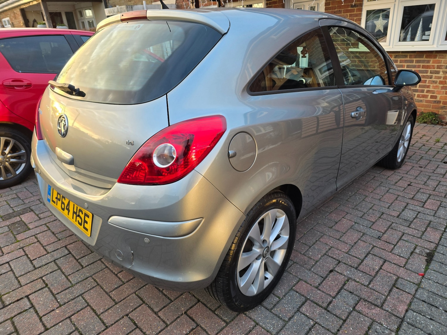 Used Vauxhall Corsa 2014 for sale - 77125045: Photo 2