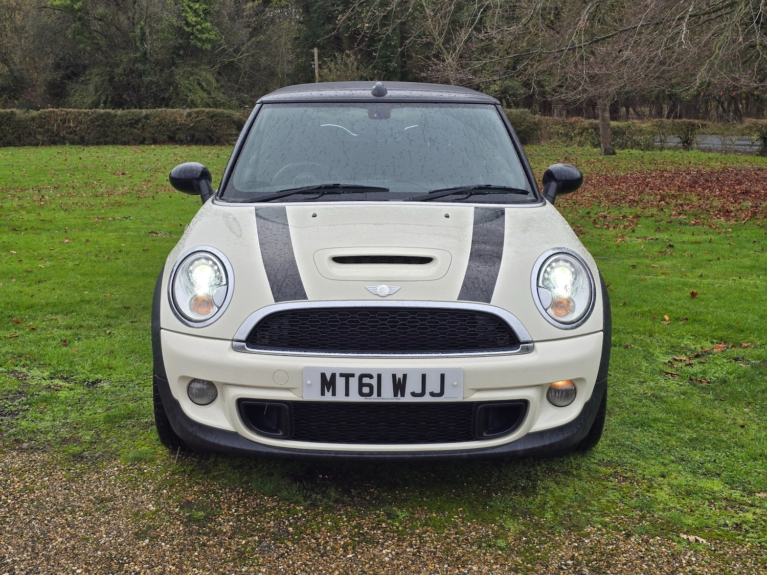 Used MINI Convertible 2011 for sale - 76982613: Photo 5