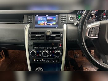 Used Land Rover Discovery Sport 2015 for sale - 78638135: Photo