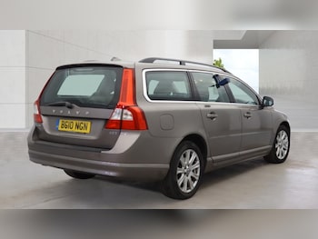 Used Volvo V70 2010 for sale - 78691697: Photo
