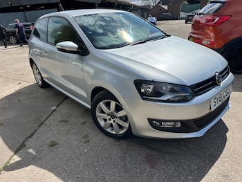 Used Volkswagen Polo 2011 for sale - 78640674: Photo