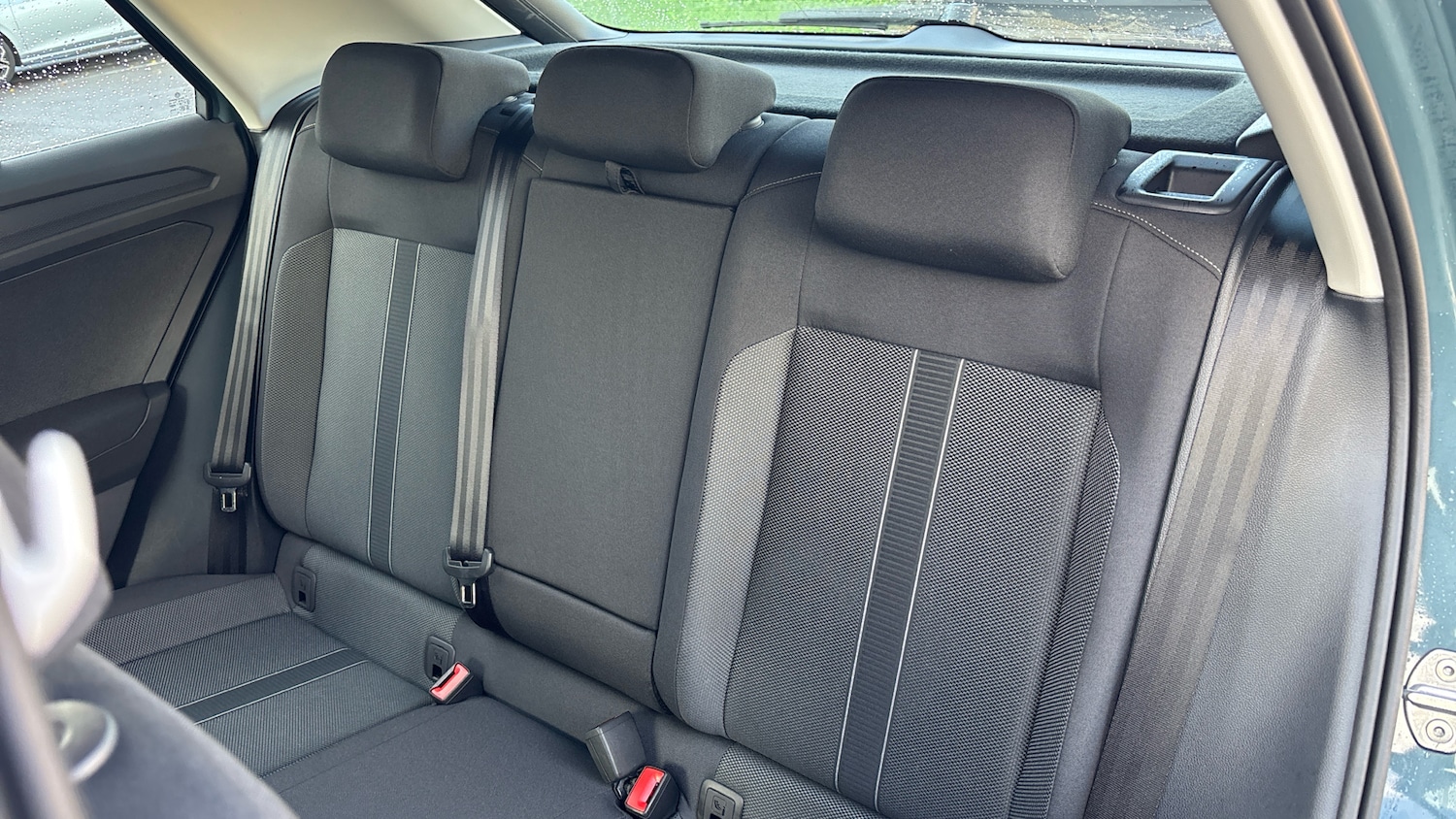 Used Volkswagen T-Roc 2024 for sale - 76340968: Photo 16