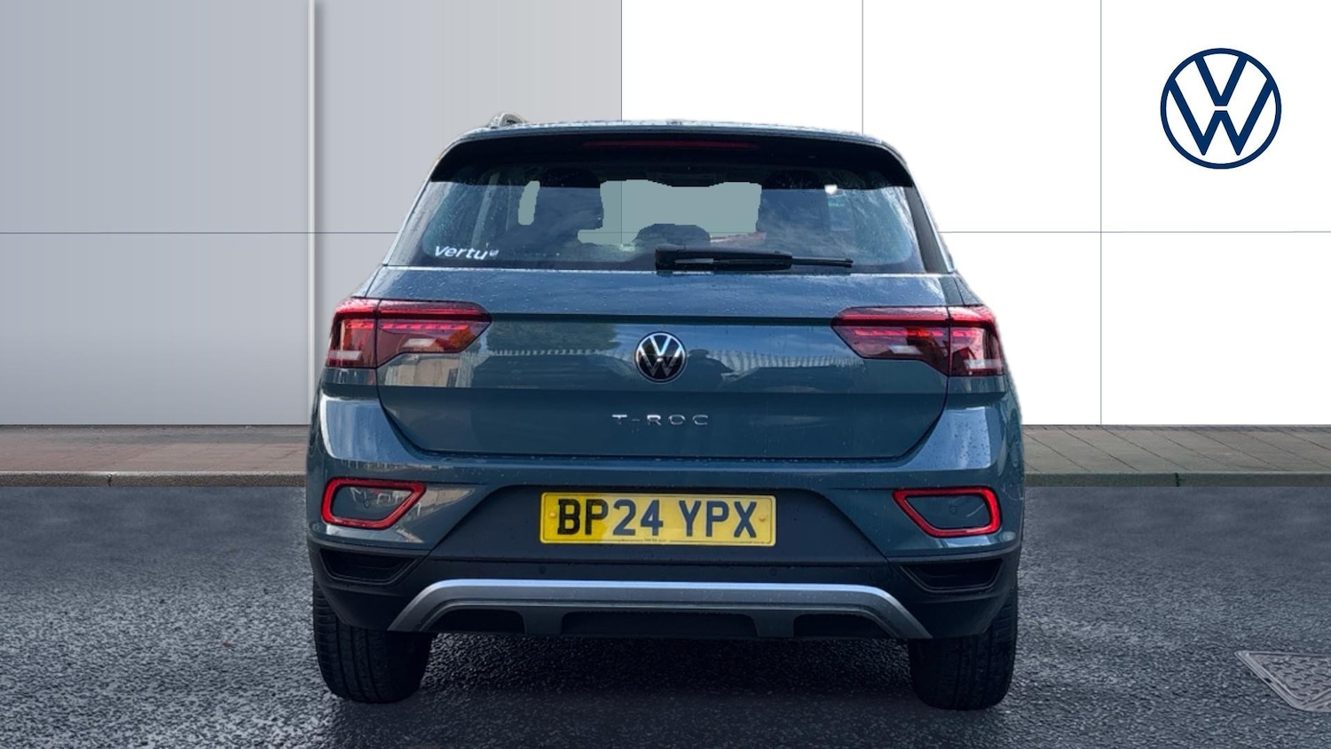Used Volkswagen T-Roc 2024 for sale - 76340968: Photo 8