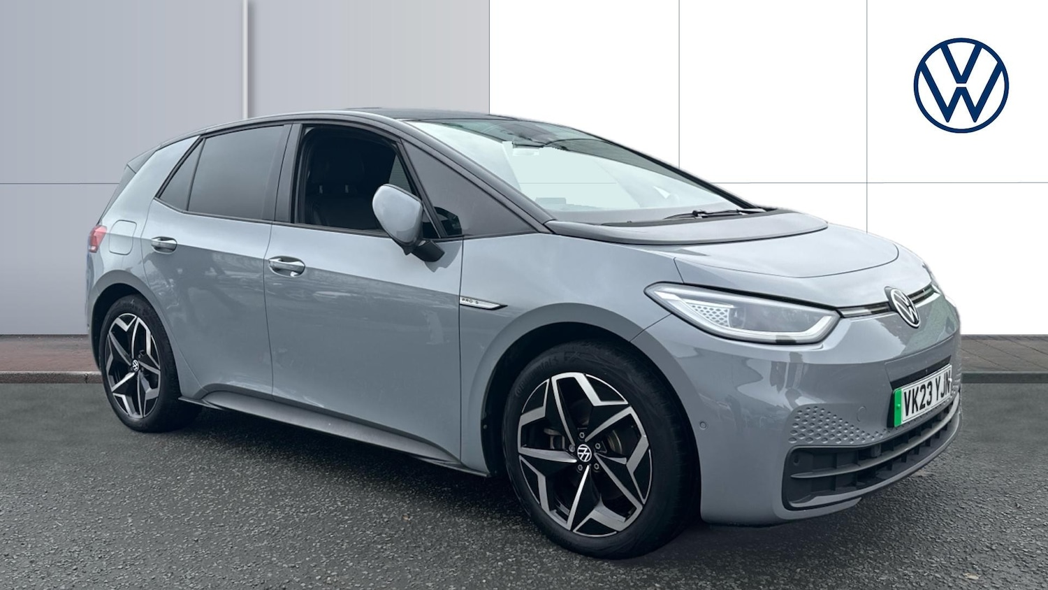 Used Volkswagen ID.3 2023 for sale - 76517898: Photo 1