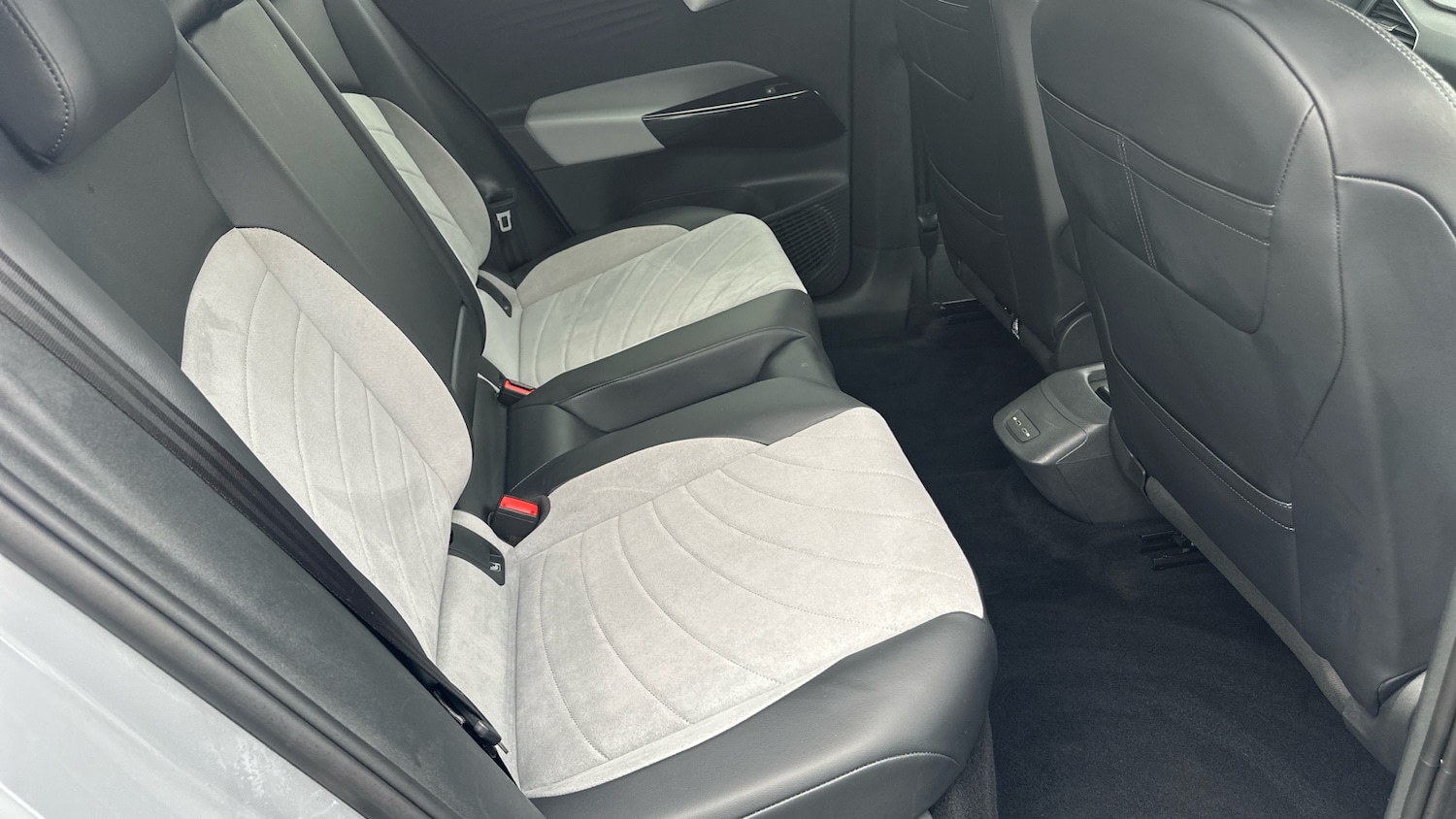 Used Volkswagen ID.3 2023 for sale - 76517898: Photo 16