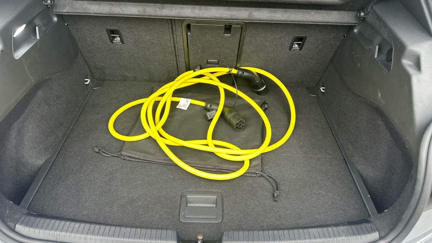 Used Volkswagen ID.3 2023 for sale - 76517898: Photo 20