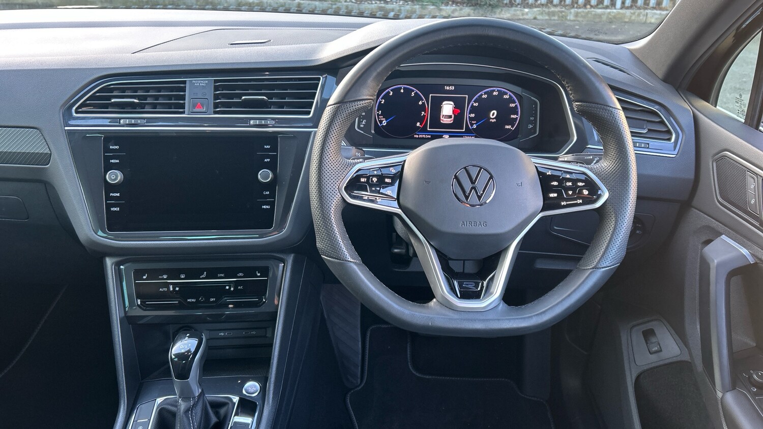 Used Volkswagen Tiguan 2024 for sale - 77961675: Photo 10